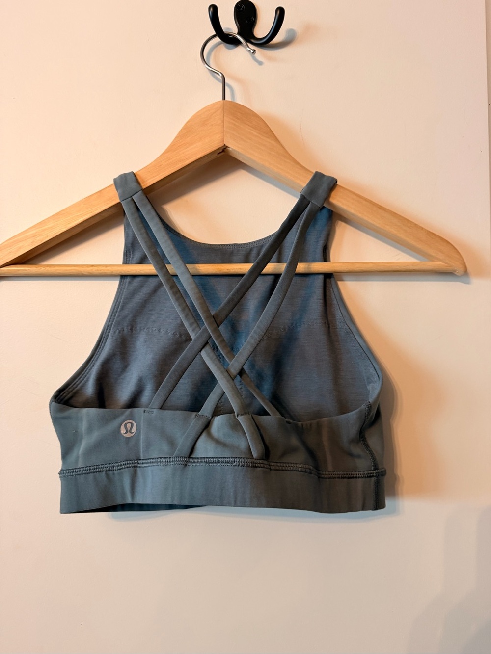 lululemon Energy High-Neck Longline Bra Grey Sage Size 4 - Picture 1 of 6